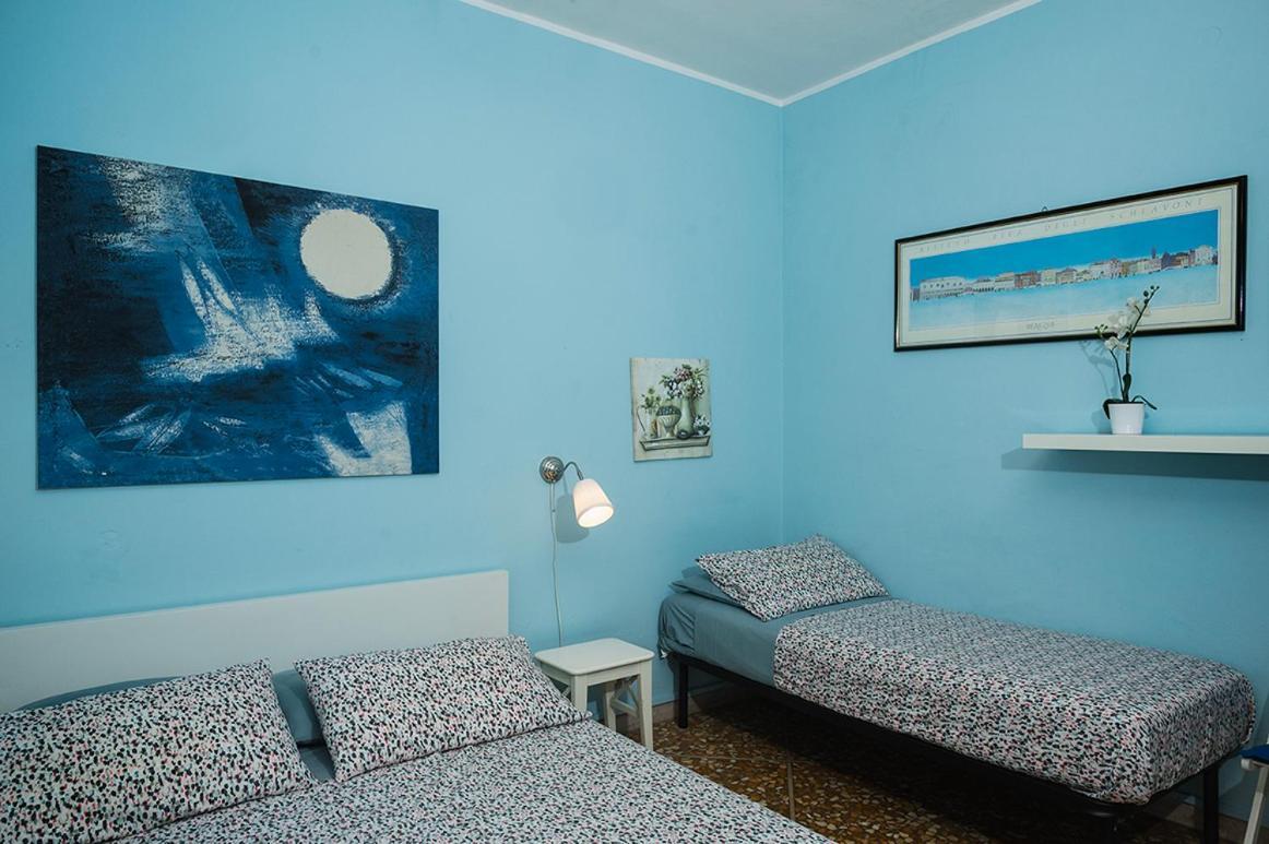 Couette-café Pisaland 2*